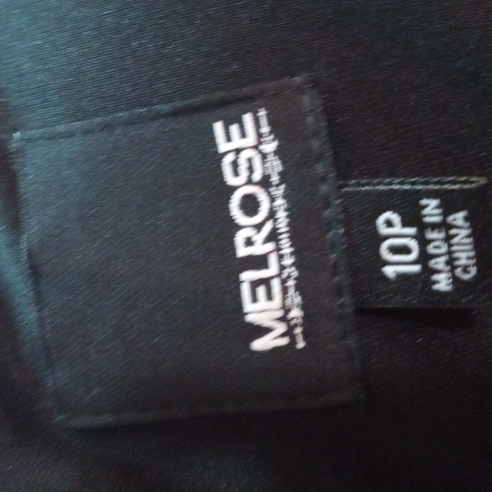 MELROSE MIDI DRESS - Picture 9 of 11